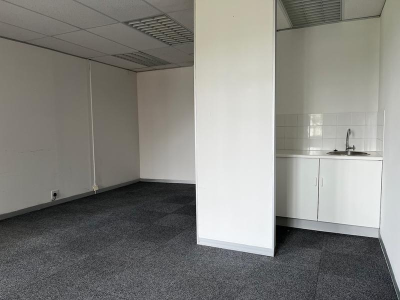 To Let Commercial Property for Rent in Claremont Western Cape